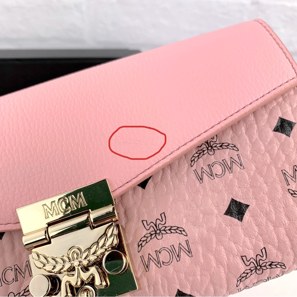 NEW! MCM Visetos Pink Diamond Pattern Tracy Wallet Chain Crossbody Bag $550 - Picture 7 of 16